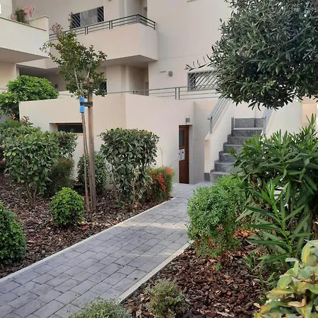 Amalia Fase 2 Apr. 35 公寓 *